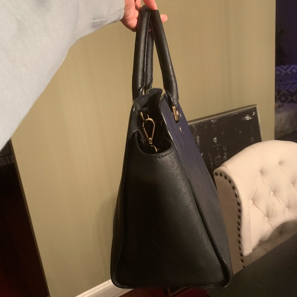 Michael Kors Handbag - Picture 3 of 8